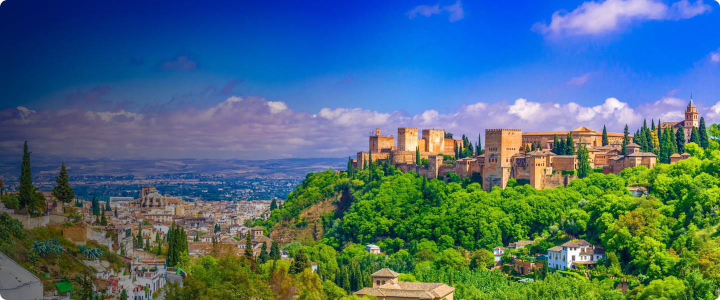Descubre las mejores atracciones de Granada, seleccionadas por expertos. Consigue descuentos de última hora, entradas al instante, cashback y mucho más.