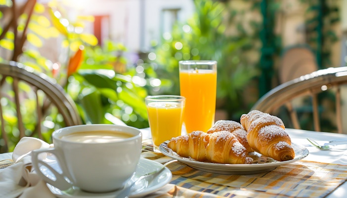 woman hand making healthy raw fresh green fruit juice with blender machine