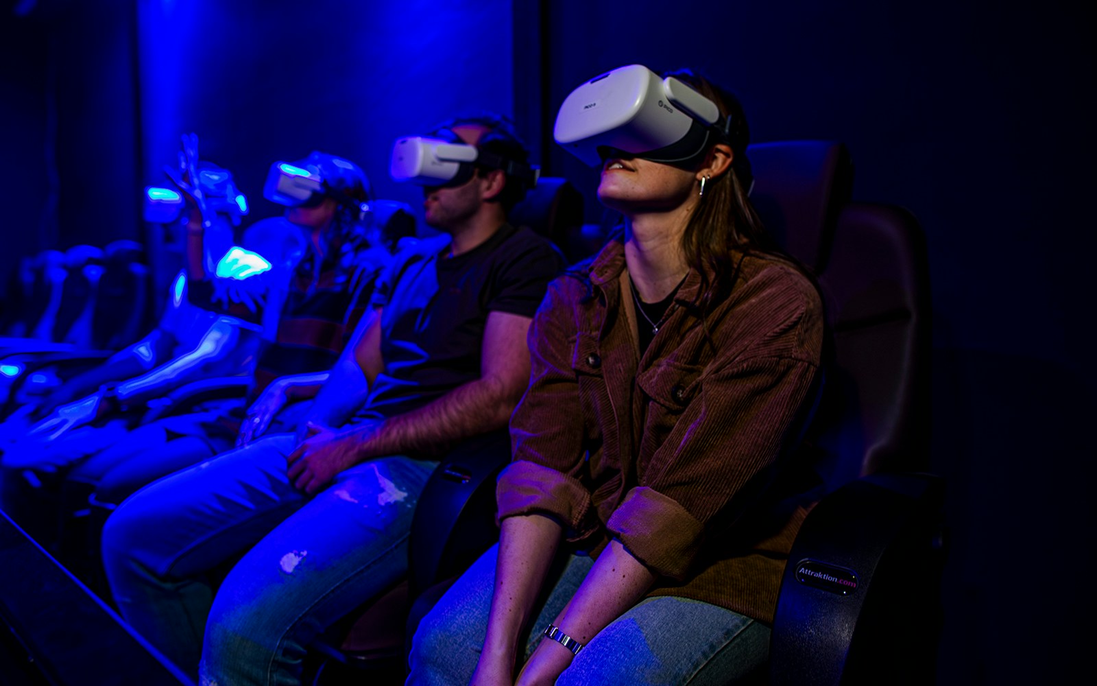 Visitors experiencing VR Ride at Planet Wildlife Immersive Exhibition.