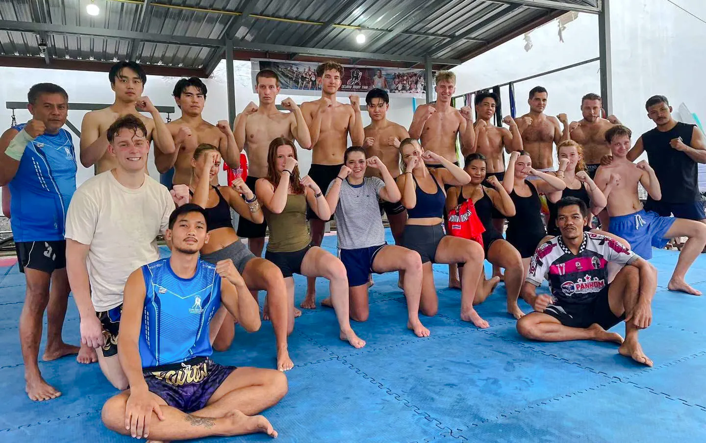 Koh Tao Muay Thai Beginner Class Image 8