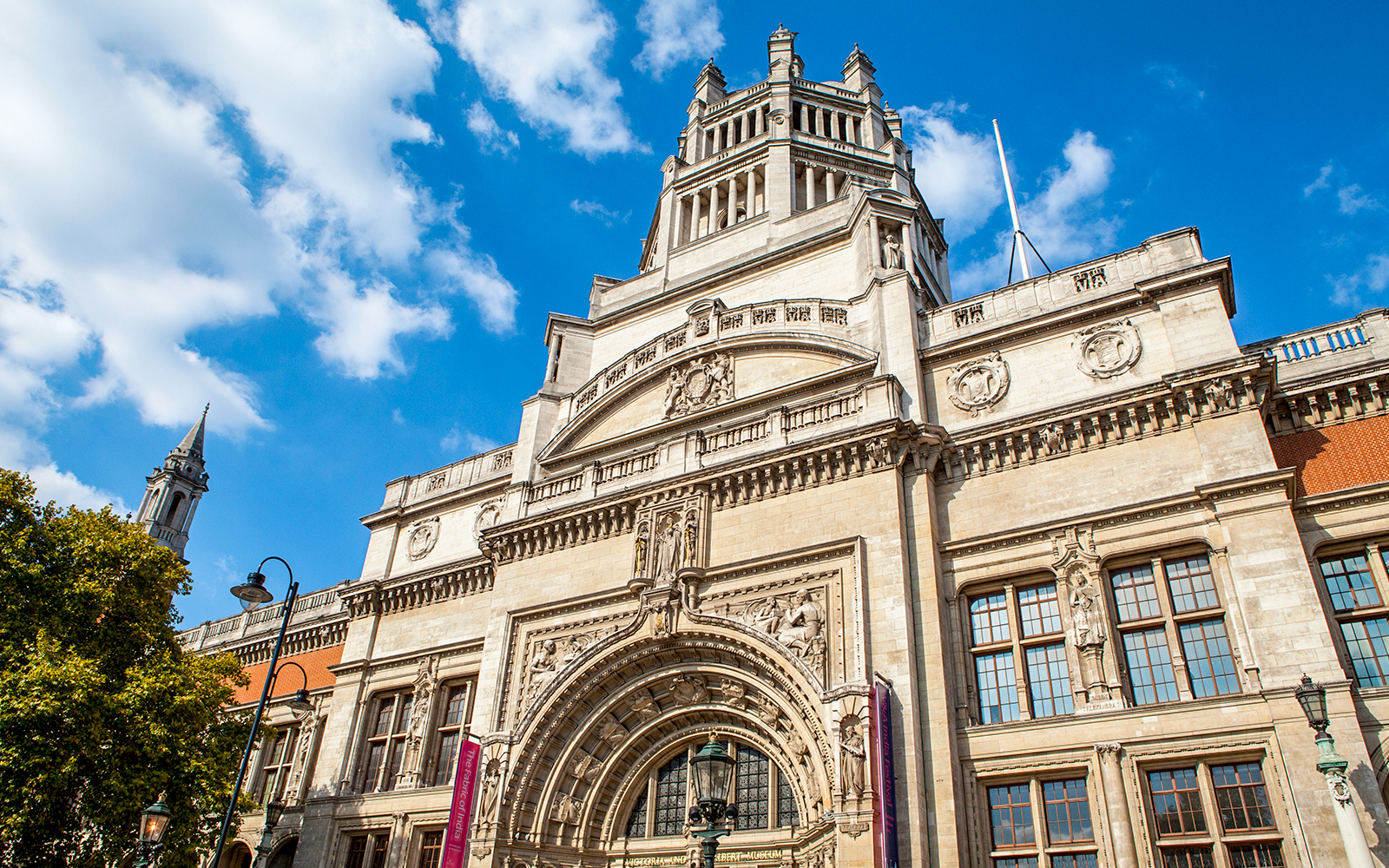 Victoria and Albert Museum