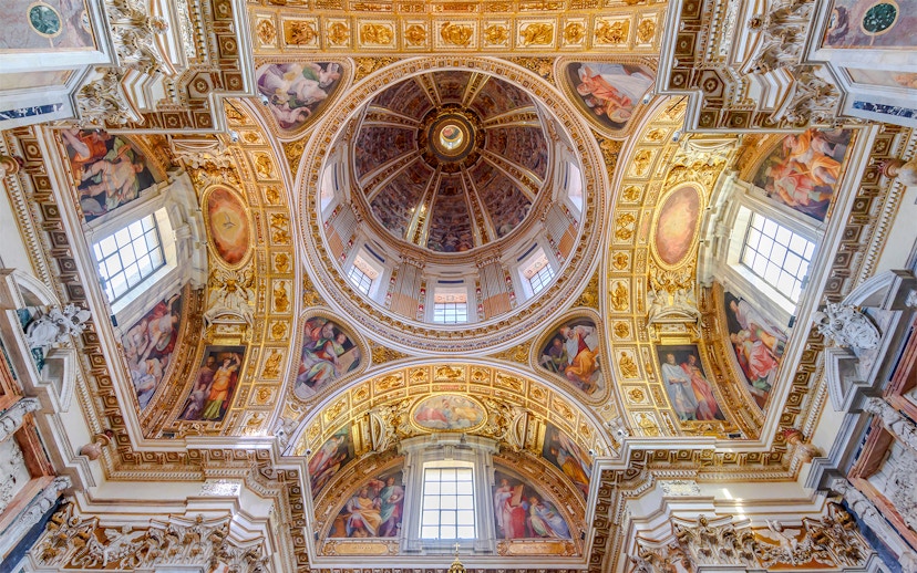 Dome and ceiling artwork of Basilica Santa Maria Maggiore in Rome.