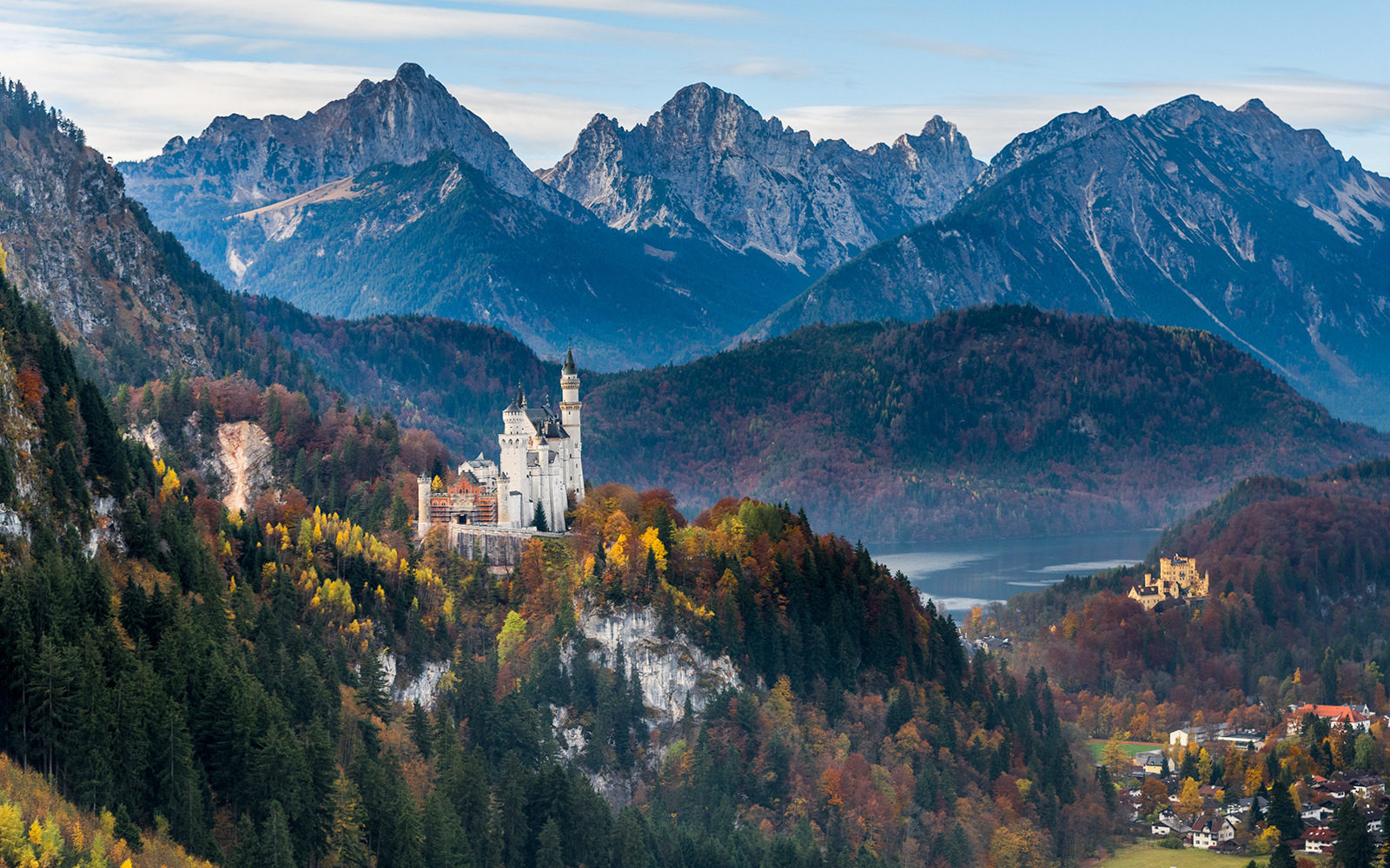 Explore Marienbrucke