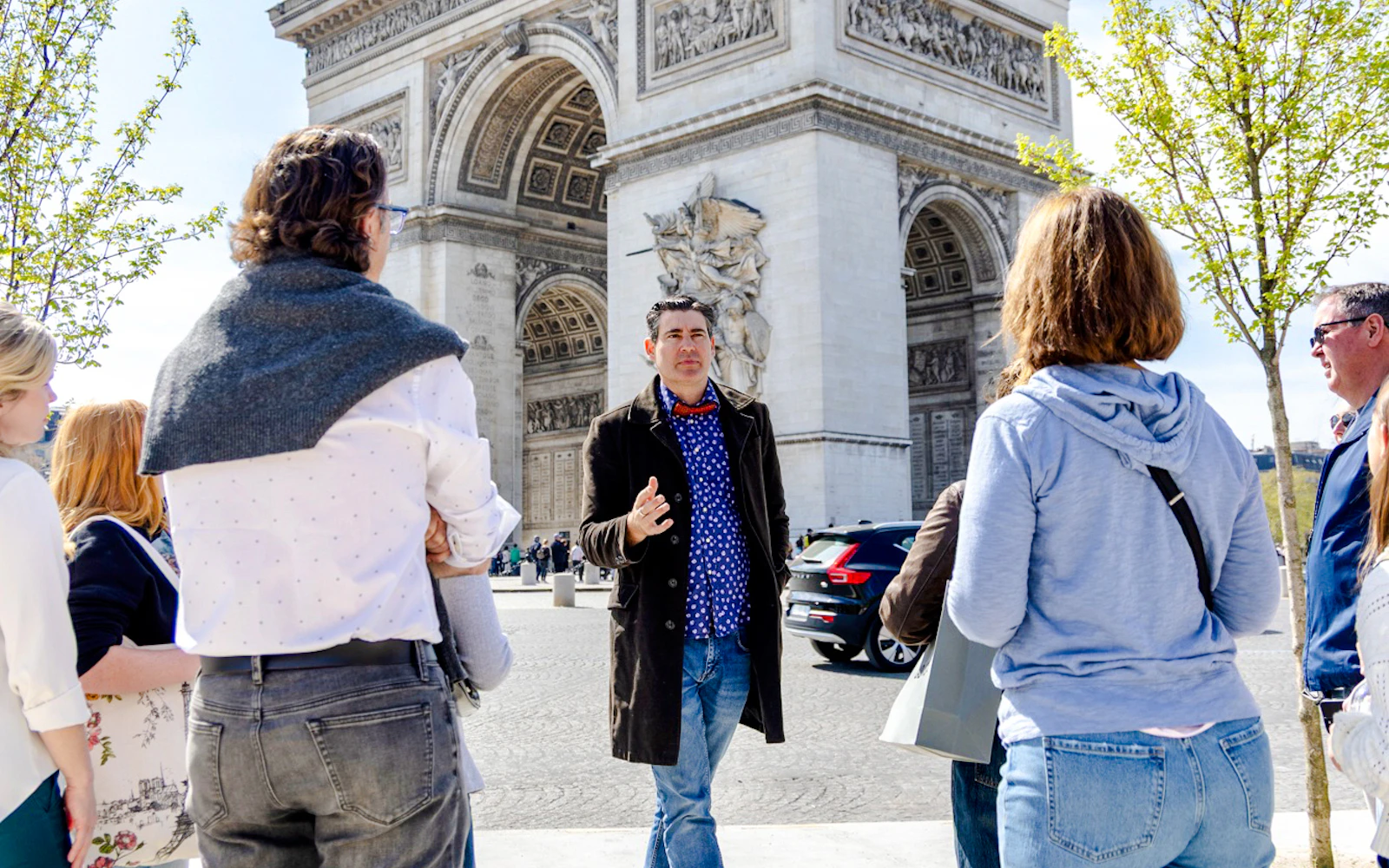 Paris Landmarks Guided Walking Tour with Sacré-Cœur Entry Image 3