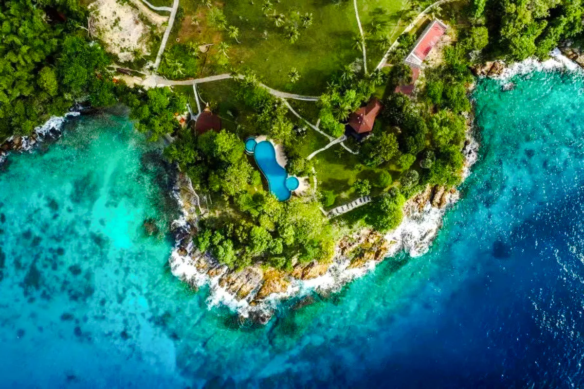 Phuket: Racha & Coral Islands Snorkeling Day Trip by Speedboat or Catamaran