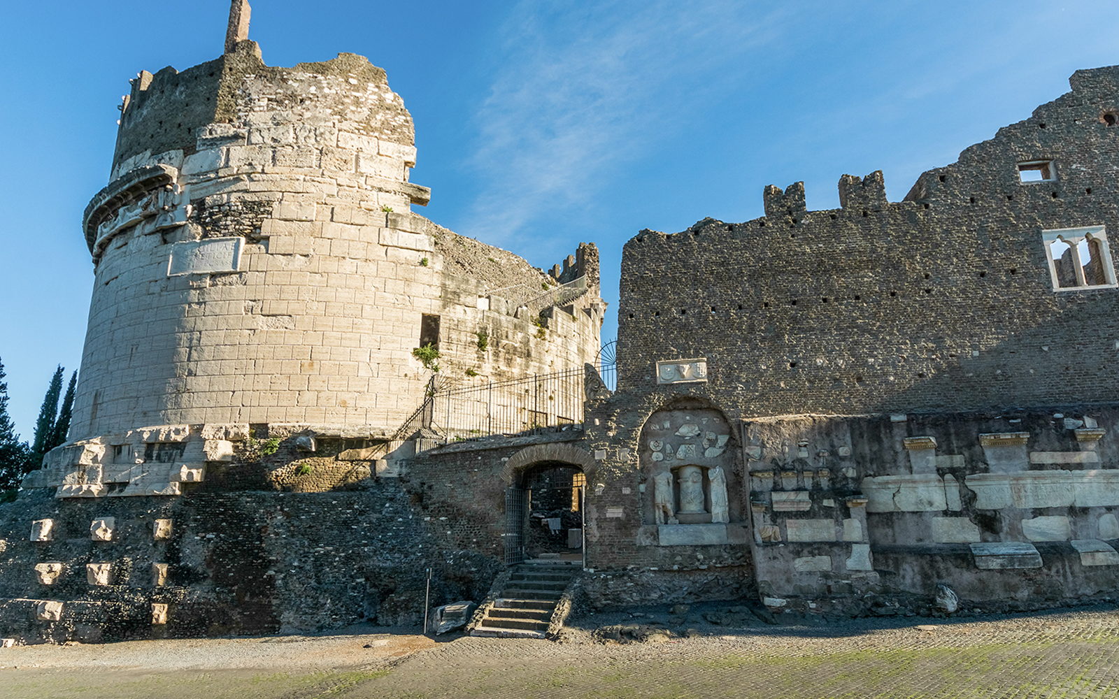 Mausoleum of Cecilia Metella