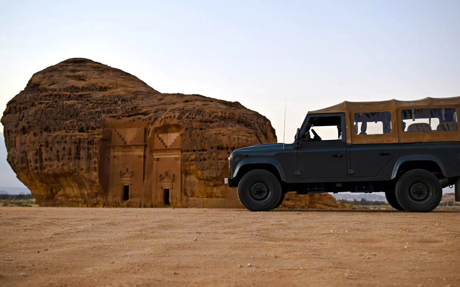 From AlUla: Hegra Nature Reserve Guided 4x4 Wildlife Safari Image 2