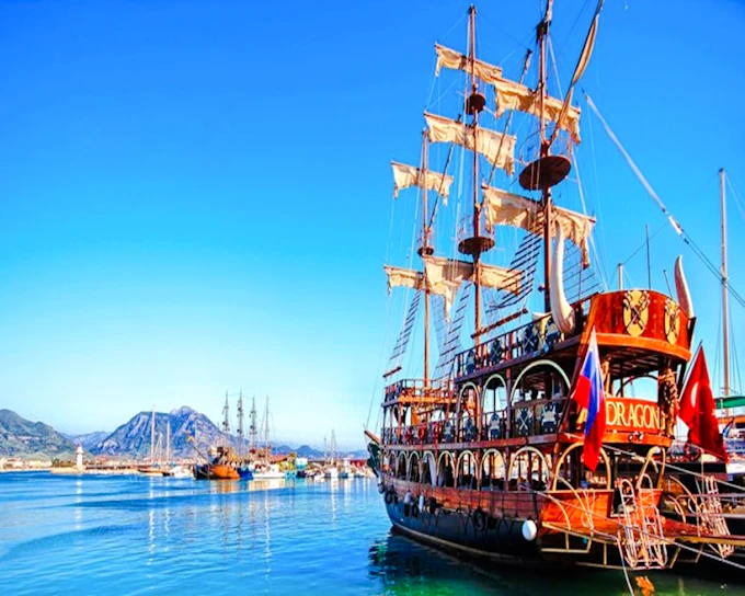Bodrum Pirate Boat Cruise with BBQ Lunch and Hotel Transfer