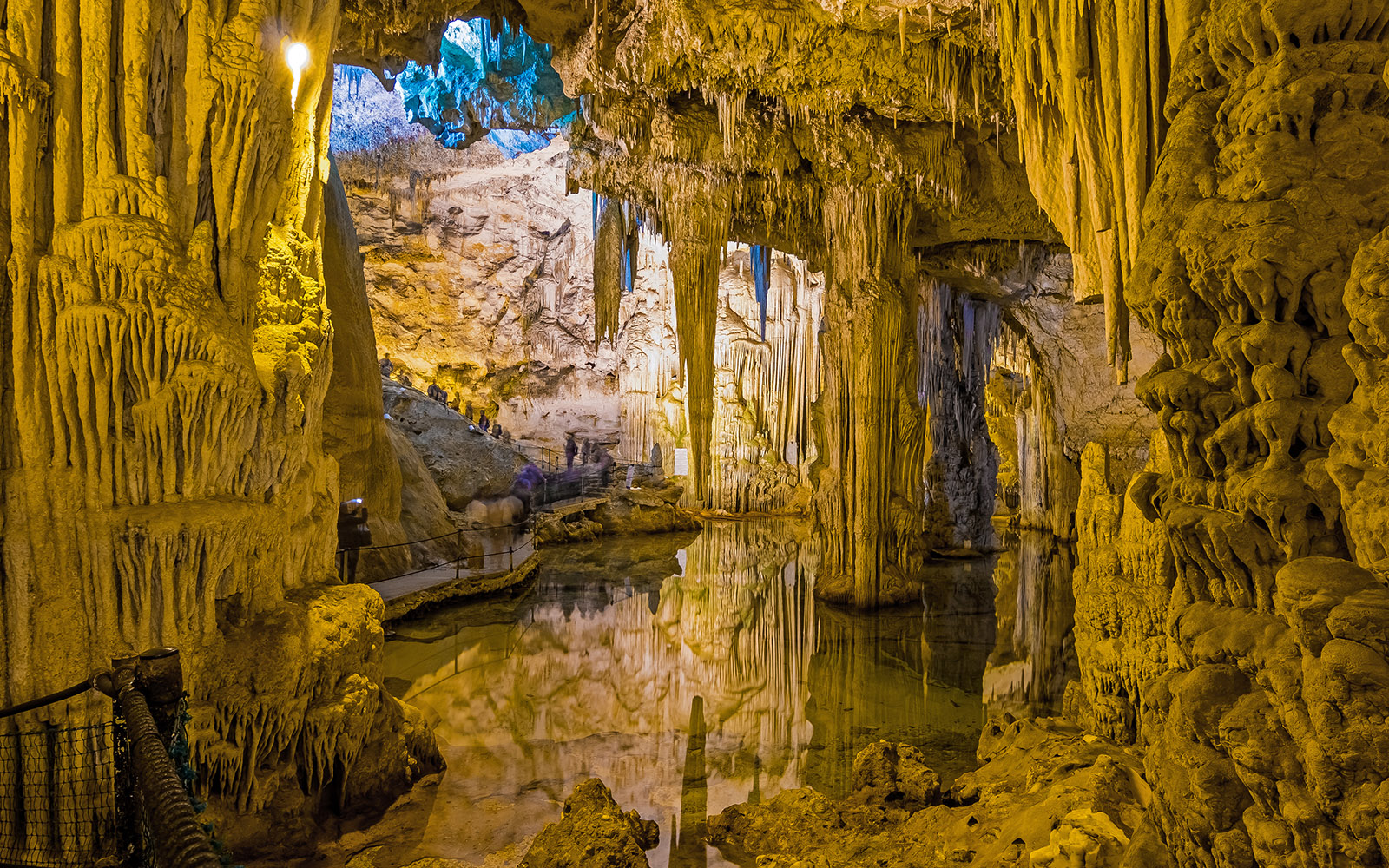 Neptune’s Grotta in Villa Gregoriana