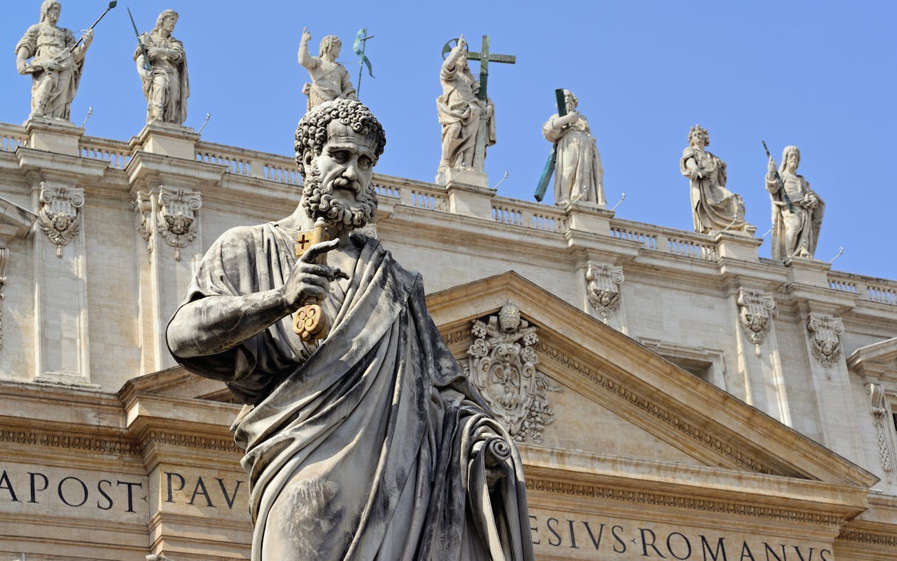 first access: small group (10) vatican and sistine chapel to-1