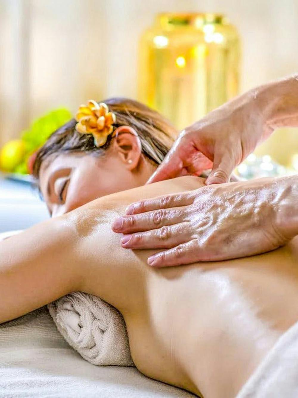 Classic massage at Pesterzsebet Spa, Budapest.