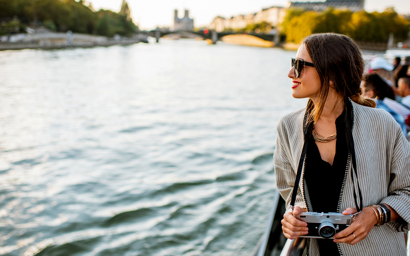 Tips to note when going on Berlin dinner cruises