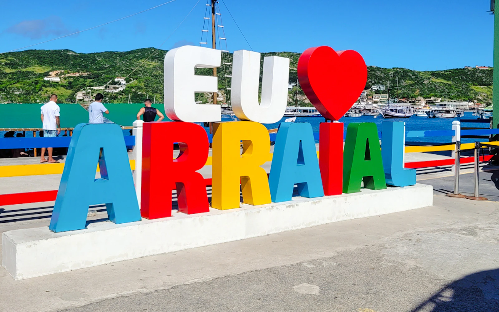 From Rio de Janeiro: Arraial do Cabo Day Trip with Boat Tour and Lunch Image 2