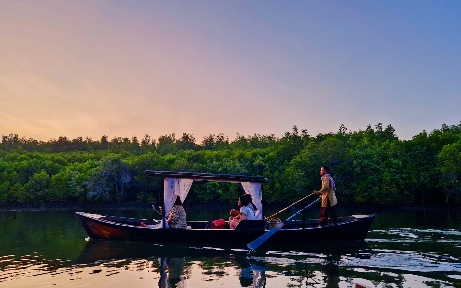Koh Lanta: Romantic Sunrise Private Gondola Tour