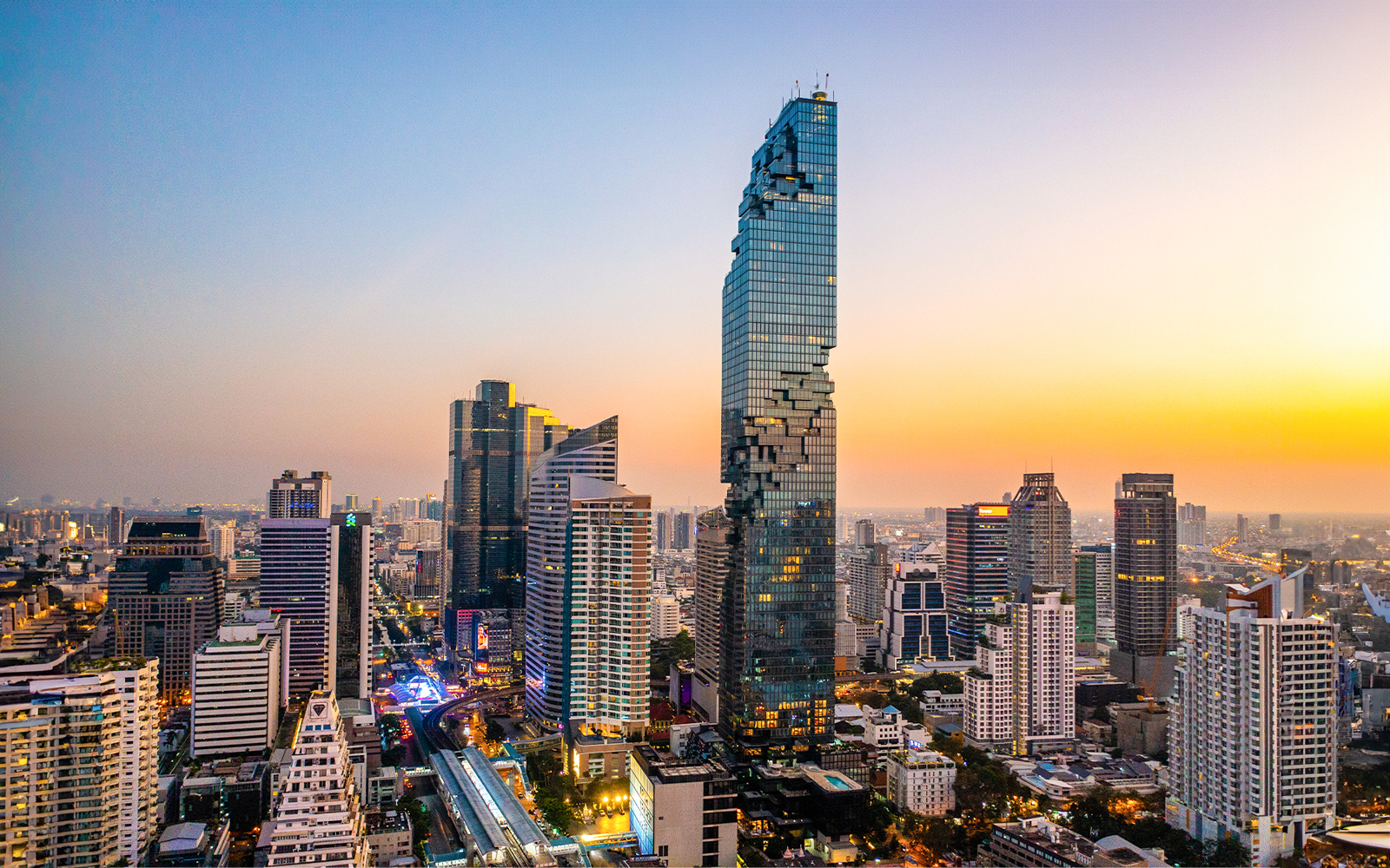 Aerial view of King Power Mahanakhon tower