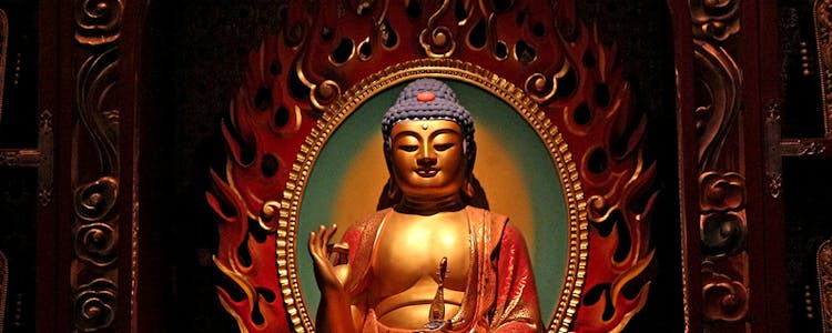 Best Museums in Singapore - The Buddha Tooth Relic