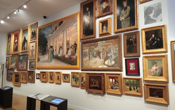 paris: carnavalet museum guided tour-3