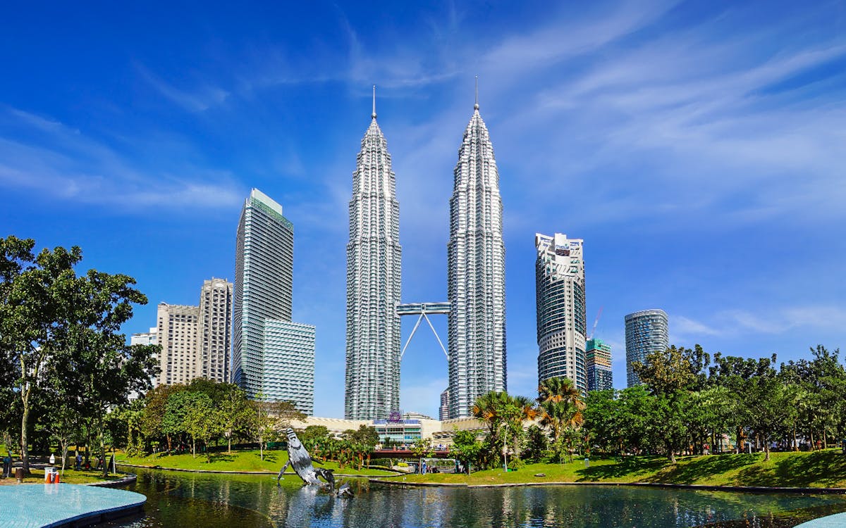 private guided tour of kuala lumpur with petronas twin towers & batu caves-7 private guided tour of kuala lumpur with petronas twin towers & batu caves-7