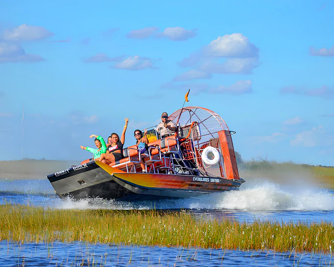 Everglades National Park: Safari Park Airboat Tour with Transportation from Miami
