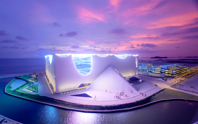 Encore Melaka theater in Melaka, Malaysia, with architecture inspired by sea and clouds.