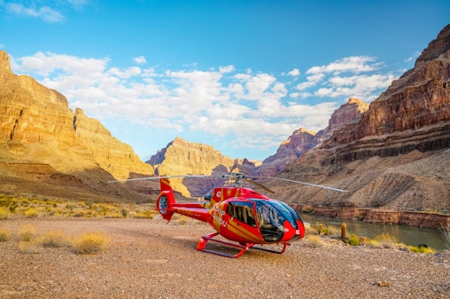 70/90- min Las Vegas zum Grand Canyon West Rim Hubschrauber Tour mit Bodenlandung
