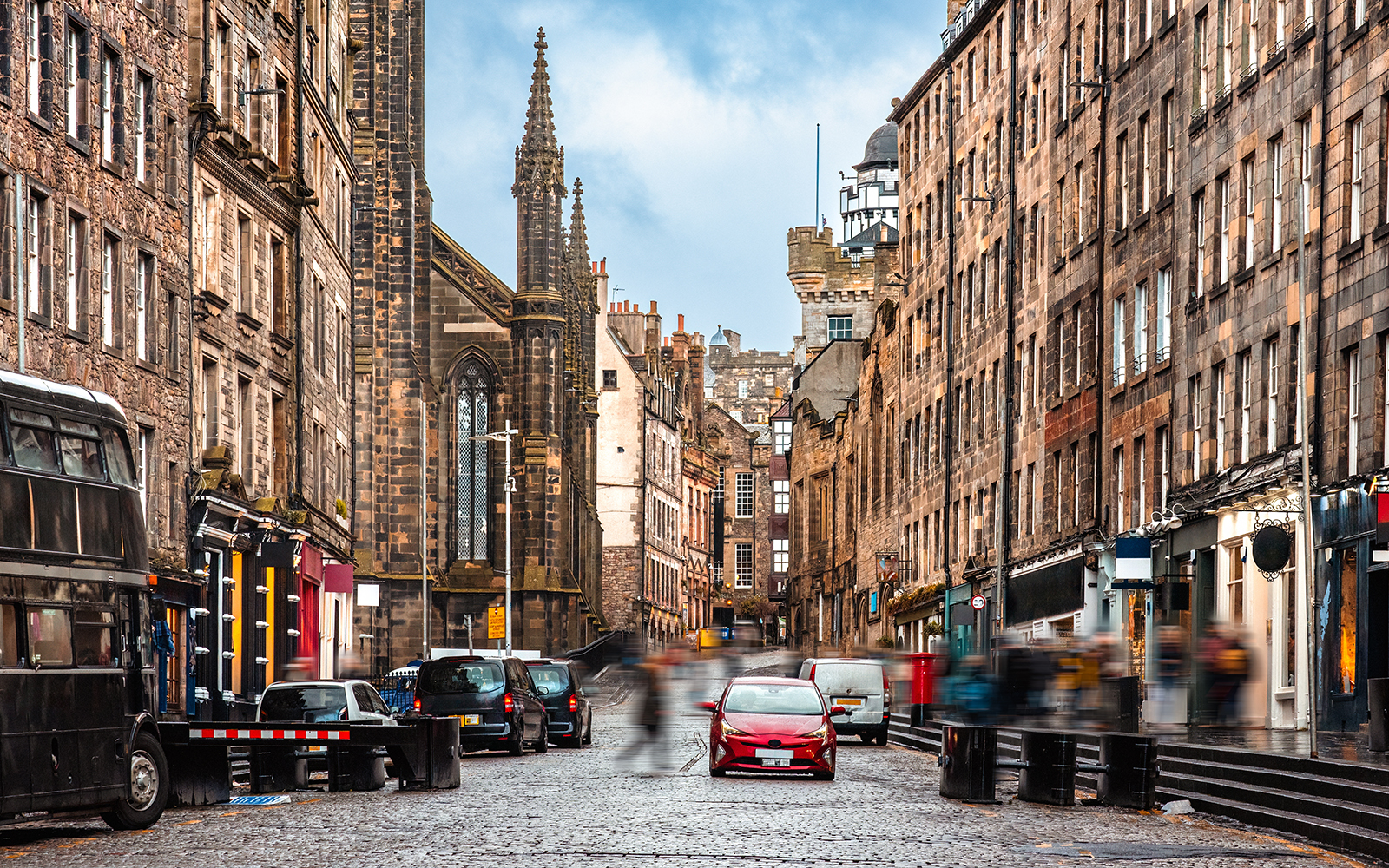 The Ensign Ewart, Lawnmarket