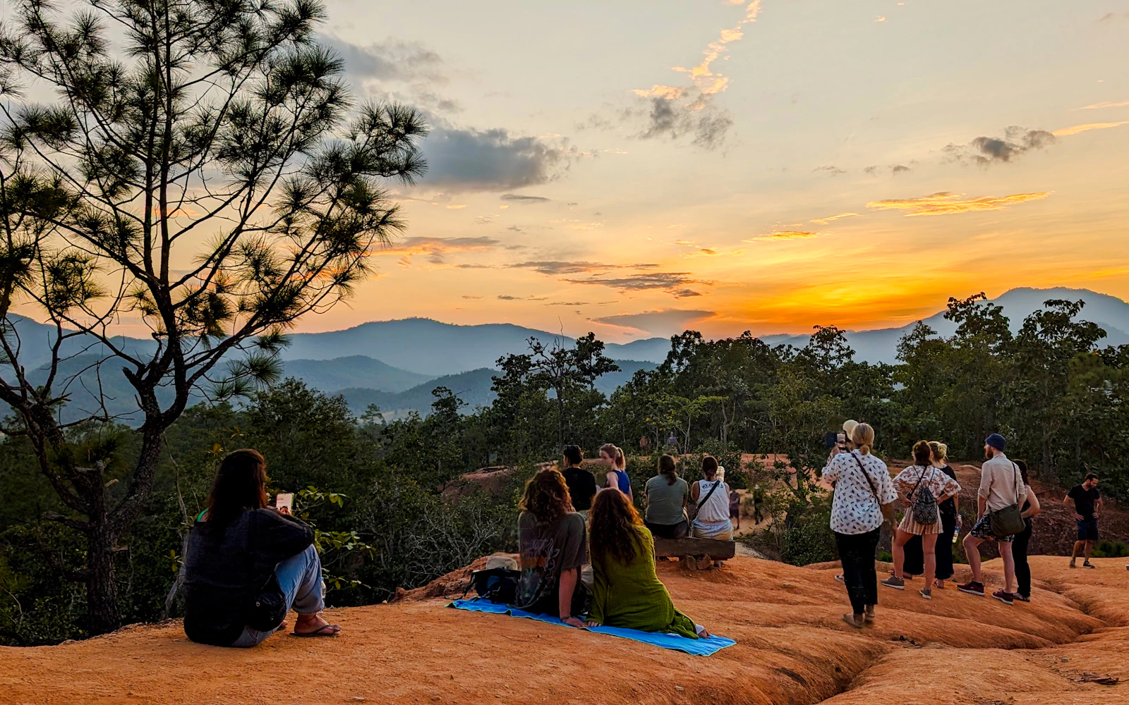 Chiang Mai to/from Pai Private One-Way Car Transfer Image 2