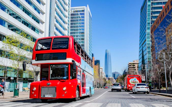 santiago hop-on hop-off otobüs turu: 2 güzergâh + cerro san cristóbal teleferiği ve santa carolina şarap turu-8