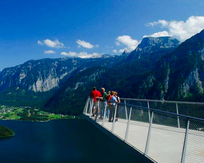 From Salzburg: Hallstatt Village, Salt Mine & Skywalk Private Day Trip
