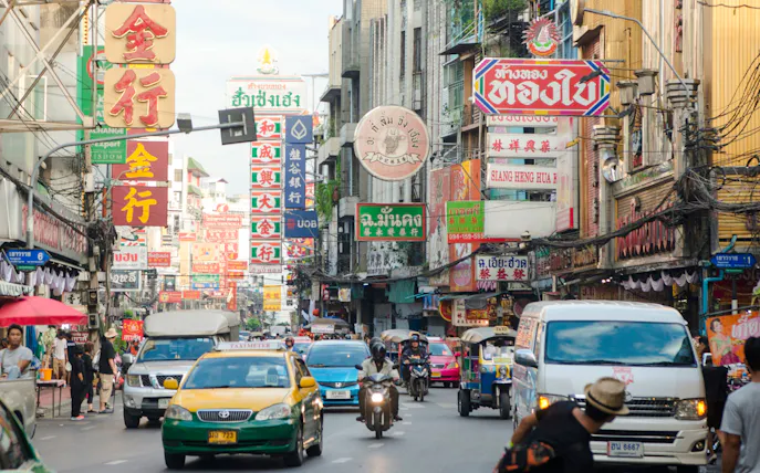 guidet tur i liten gruppe i bangkok med lotusblomst-bretting-1