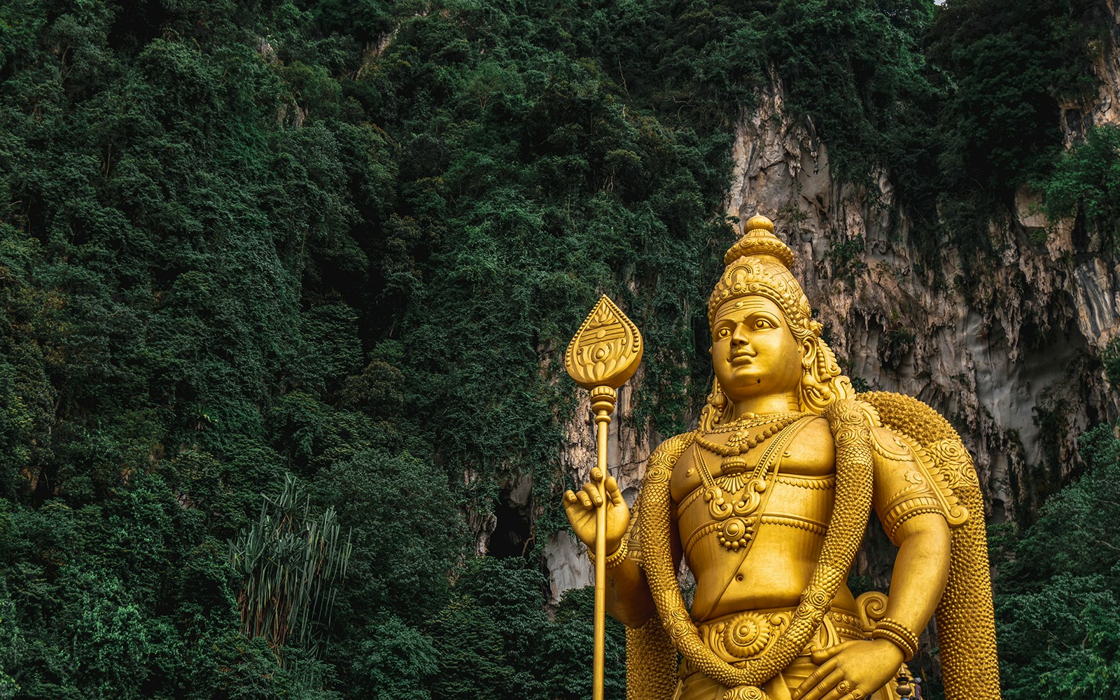 Lord Murugan Statue