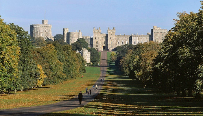 Windsor Castle view from the Long Walk, included in The London Pass.