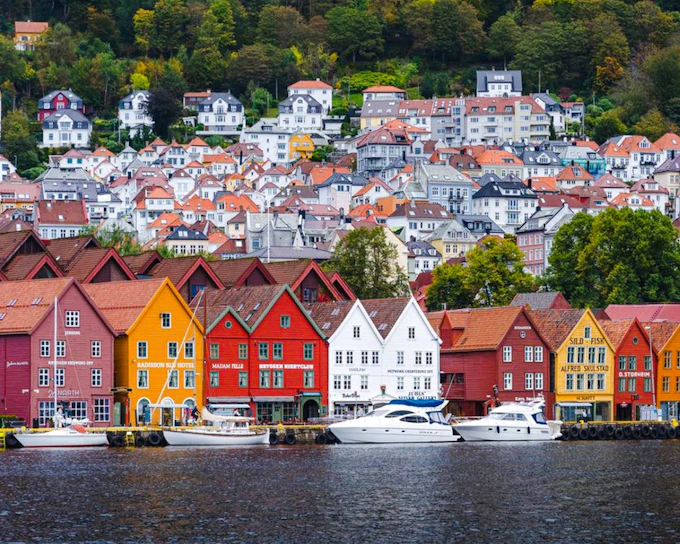 Bergen: Guided City Walk, Osterøy Island & Fjord Experience