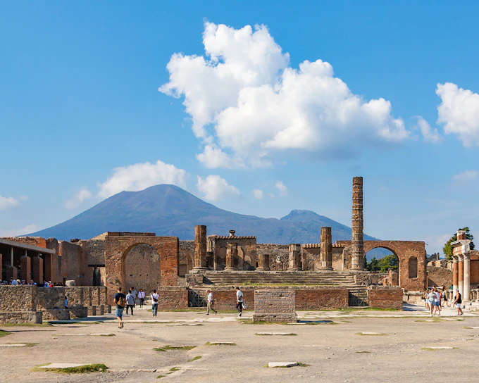 From Naples: Pompeii, Herculaneum & Vesuvius Day Trip