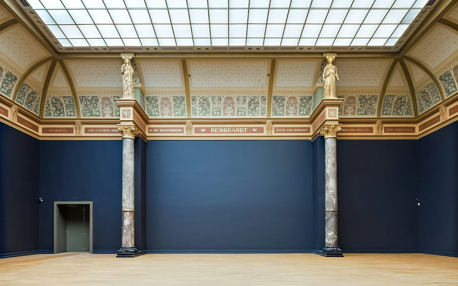 Two female pillars in the Night Watch Gallery, Rijksmuseum, Amsterdam.