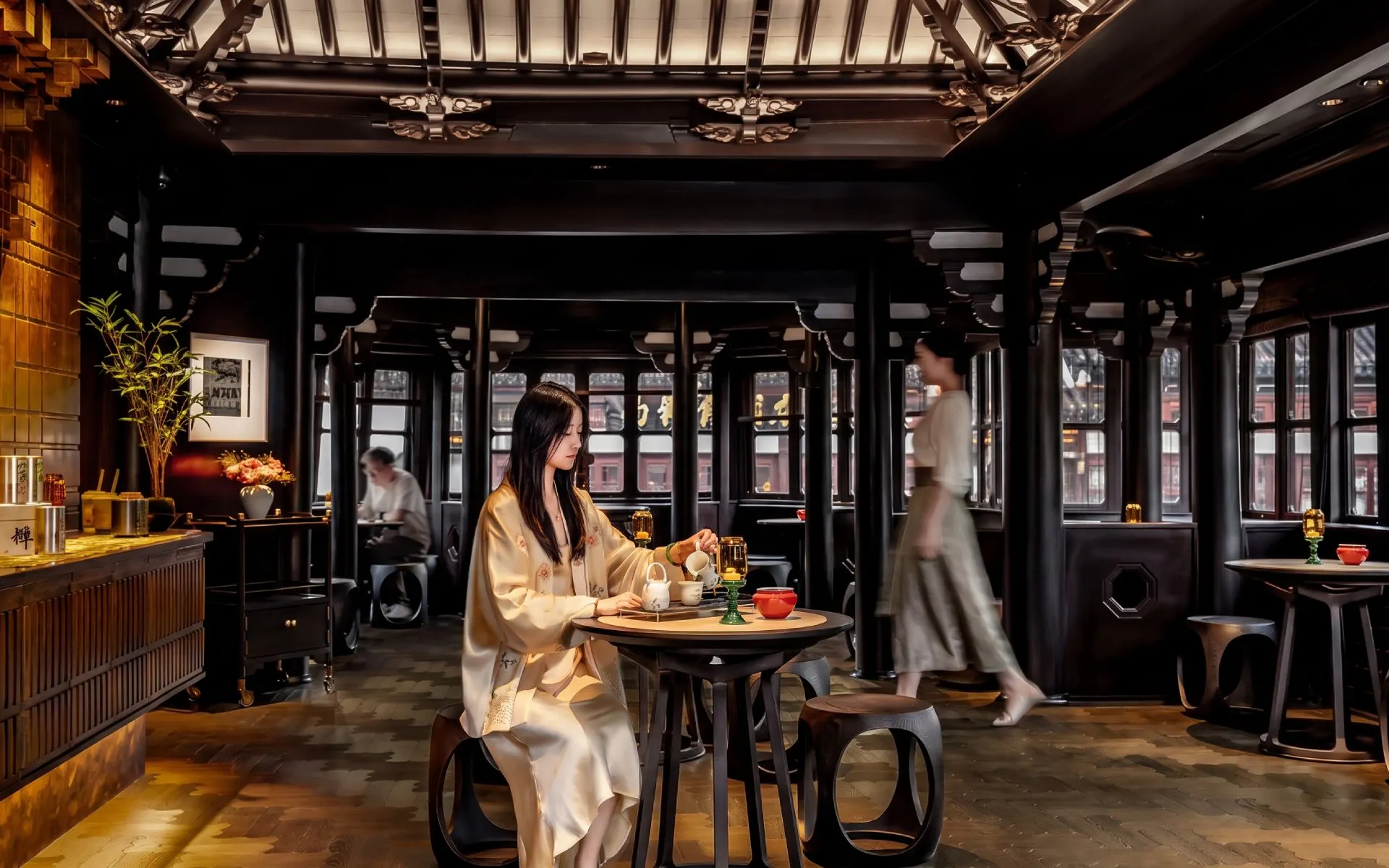 Huxinting Teahouse Tea Experience