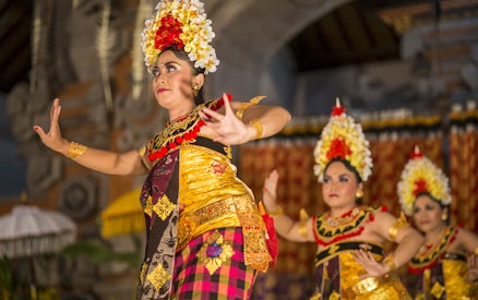 Dancers performing Legong dance at Ubud Palace, Bali.