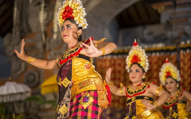 Dancers performing Legong dance at Ubud Palace, Bali.