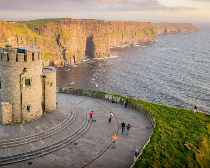 From Dublin: Cliffs of Moher, Burren & Galway Day Trip with Spanish Tour Guide
