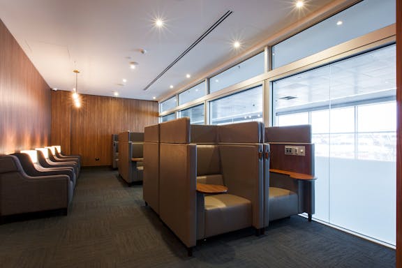 plaza premium lounge access at melbourne airport: t2, international departures-6