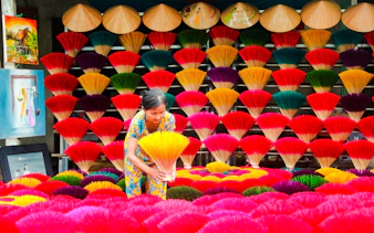 from hanoi: conical hat village and quang phu cau incense village tour-3