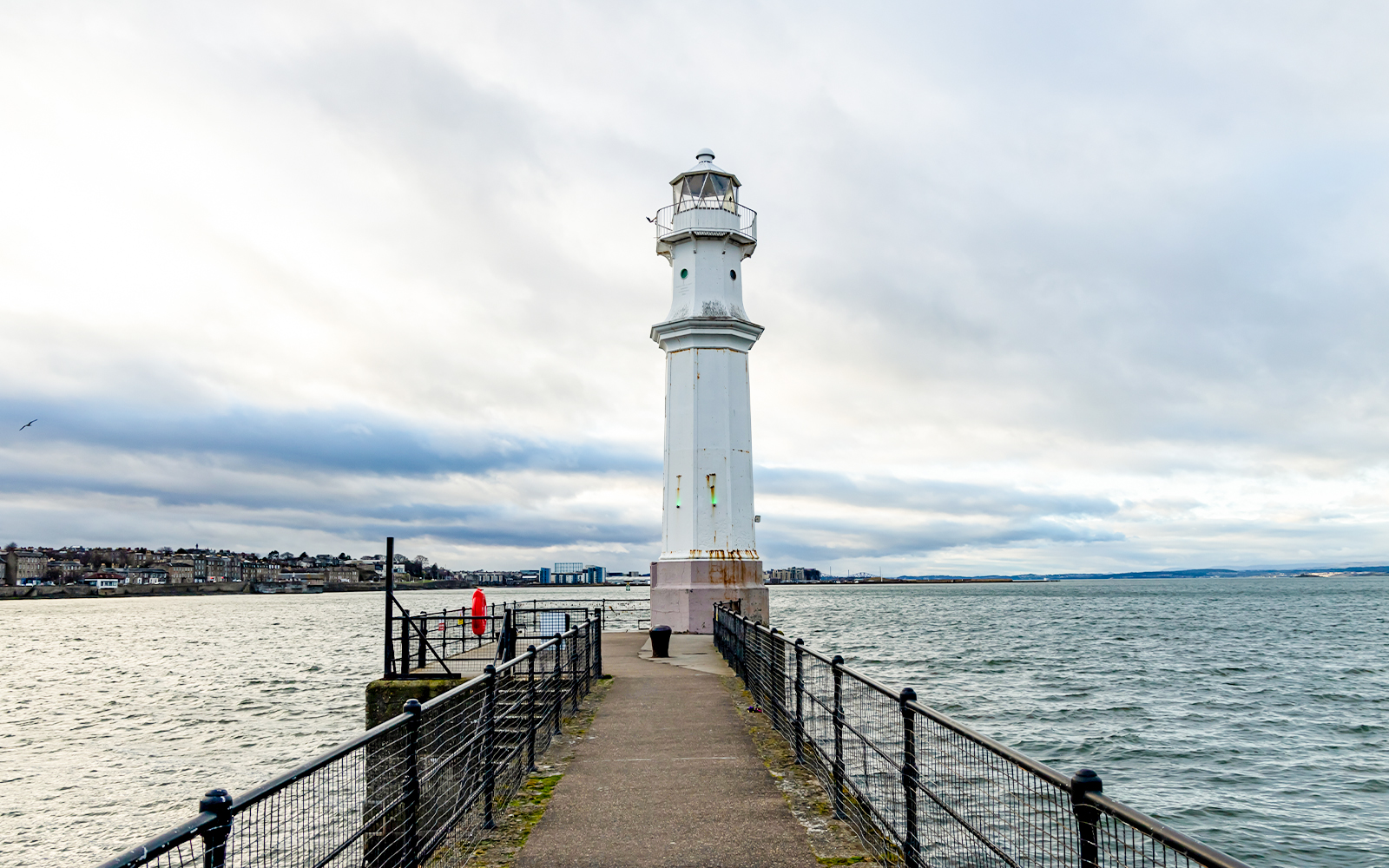 Farul portului Newhaven