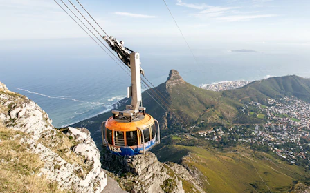 Cape Town: Private Full Day Tour of Table Mountain and Robben Island with Hotel Transfers and Entry Tickets