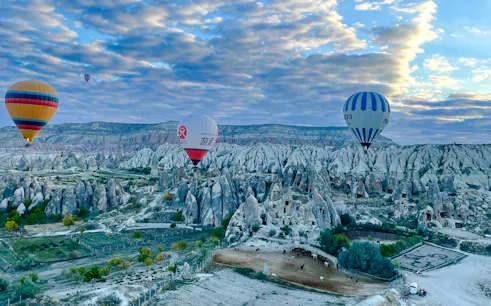 heißluftballonfahrt bei sonnenaufgang im ihlara-tal in kappadokien mit hoteltransfers-1