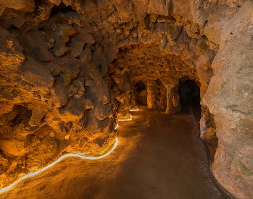 Quinta da Regaleira Initiation Well - Underground Tunnels