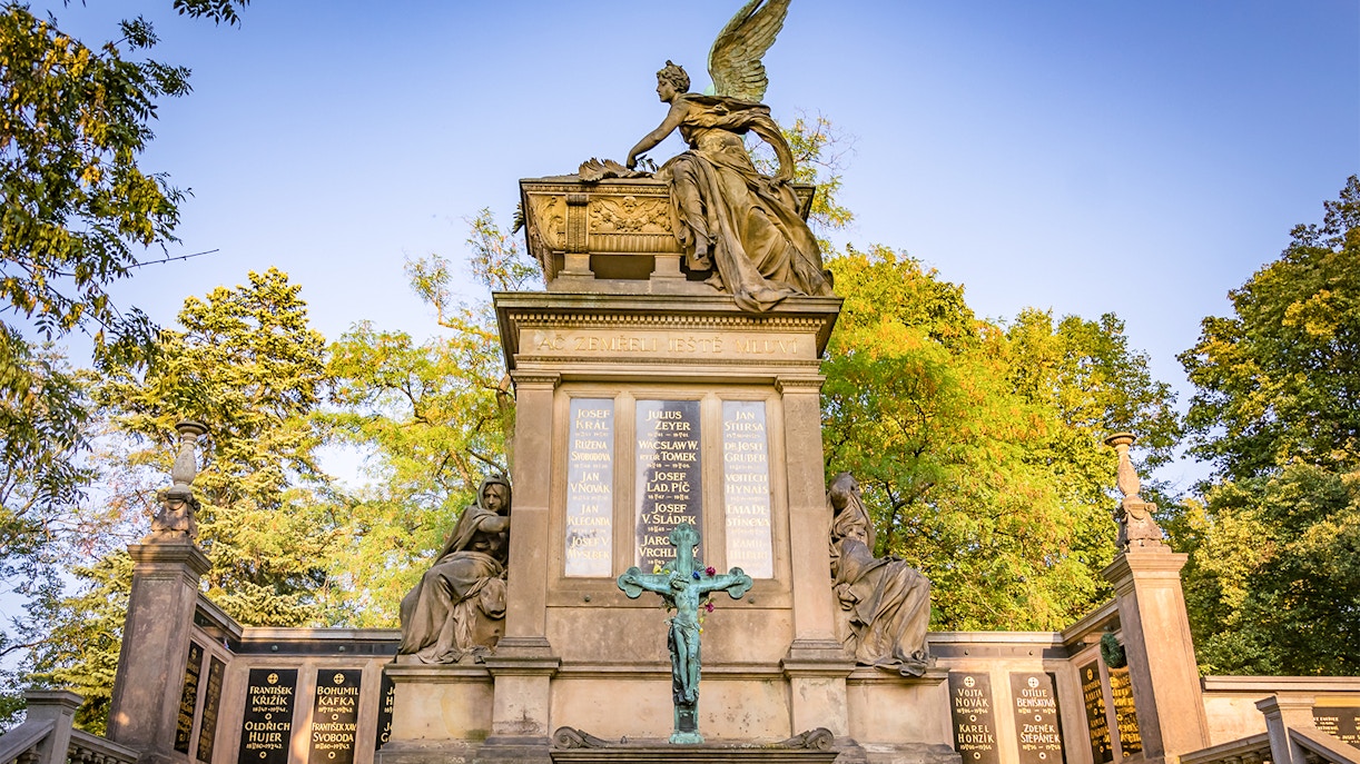 Cimetière de Vysehrad