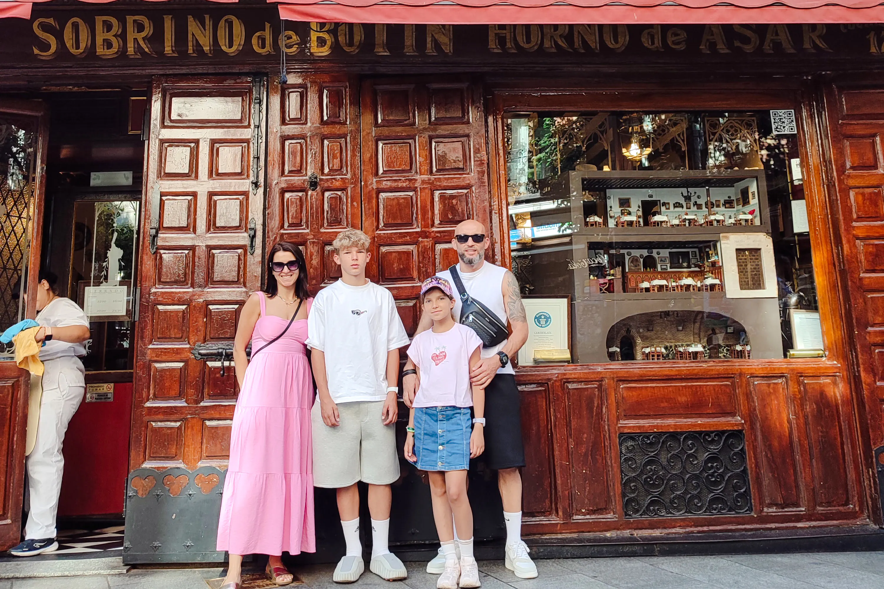 private tuk-tuk-tour durch die altstadt von madrid mit historischer führung-10