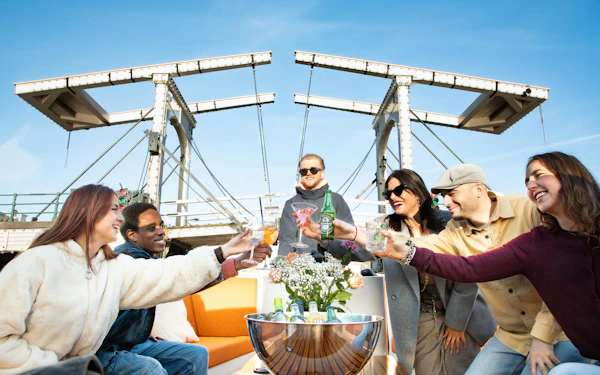 Amsterdam: 1-Hour Luxury Open Boat Cruise with Optional Unlimited Drinks