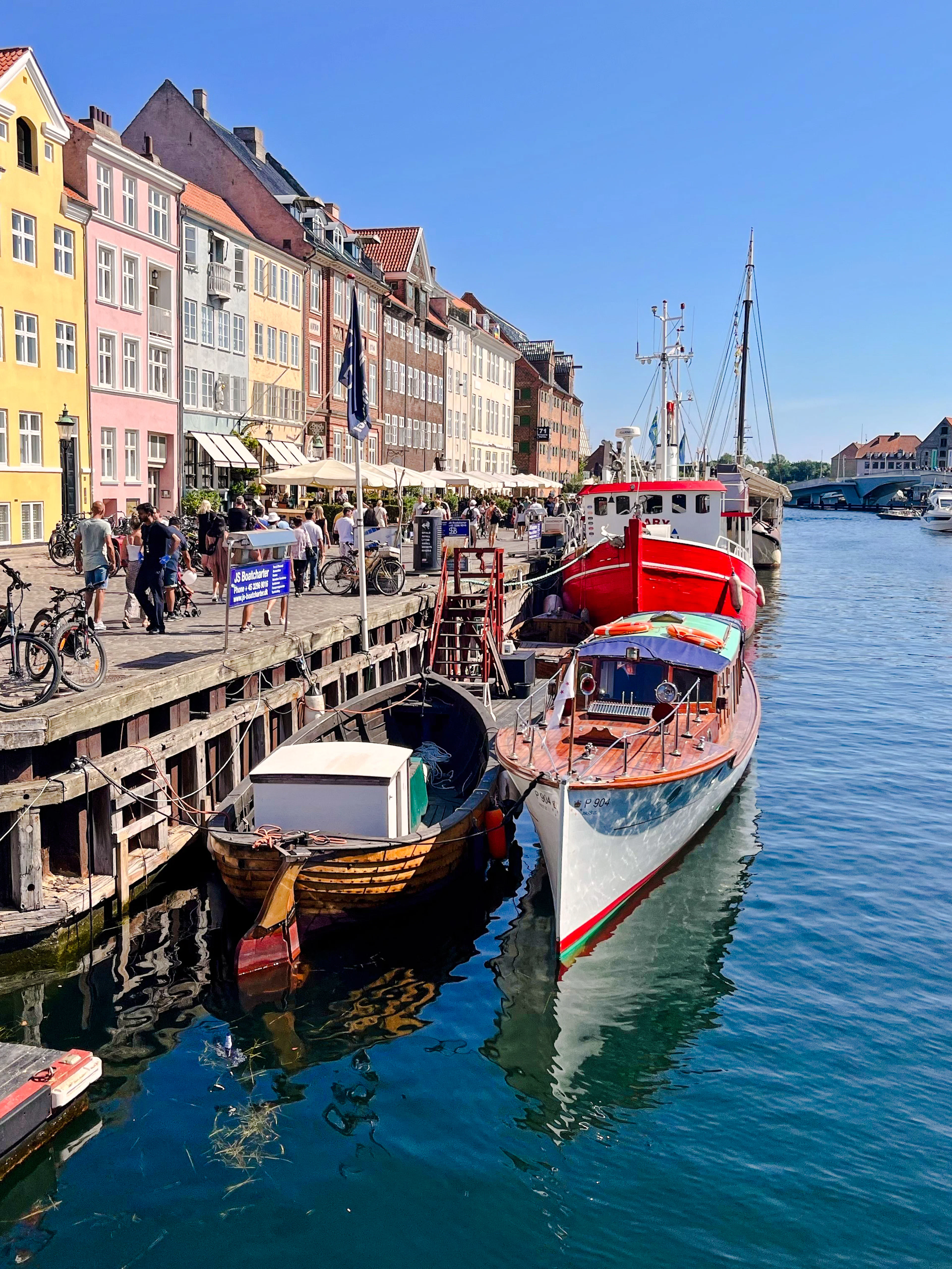 copenhagen private guided city tour by car-1