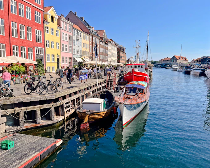 Copenhagen Private Guided City Tour by Car